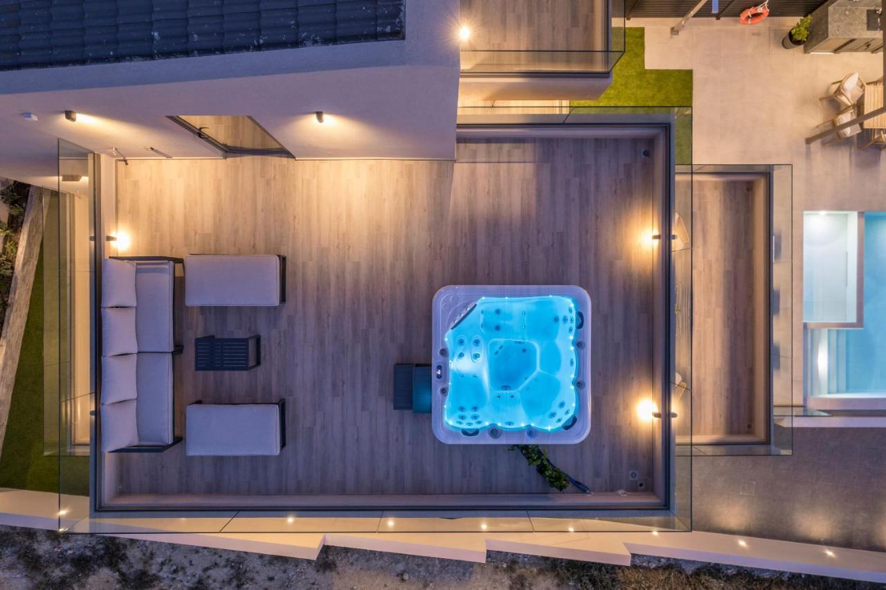 Ravdhoúkha Villa Ekphrasis With Sea View And Jacuzzi מראה חיצוני תמונה