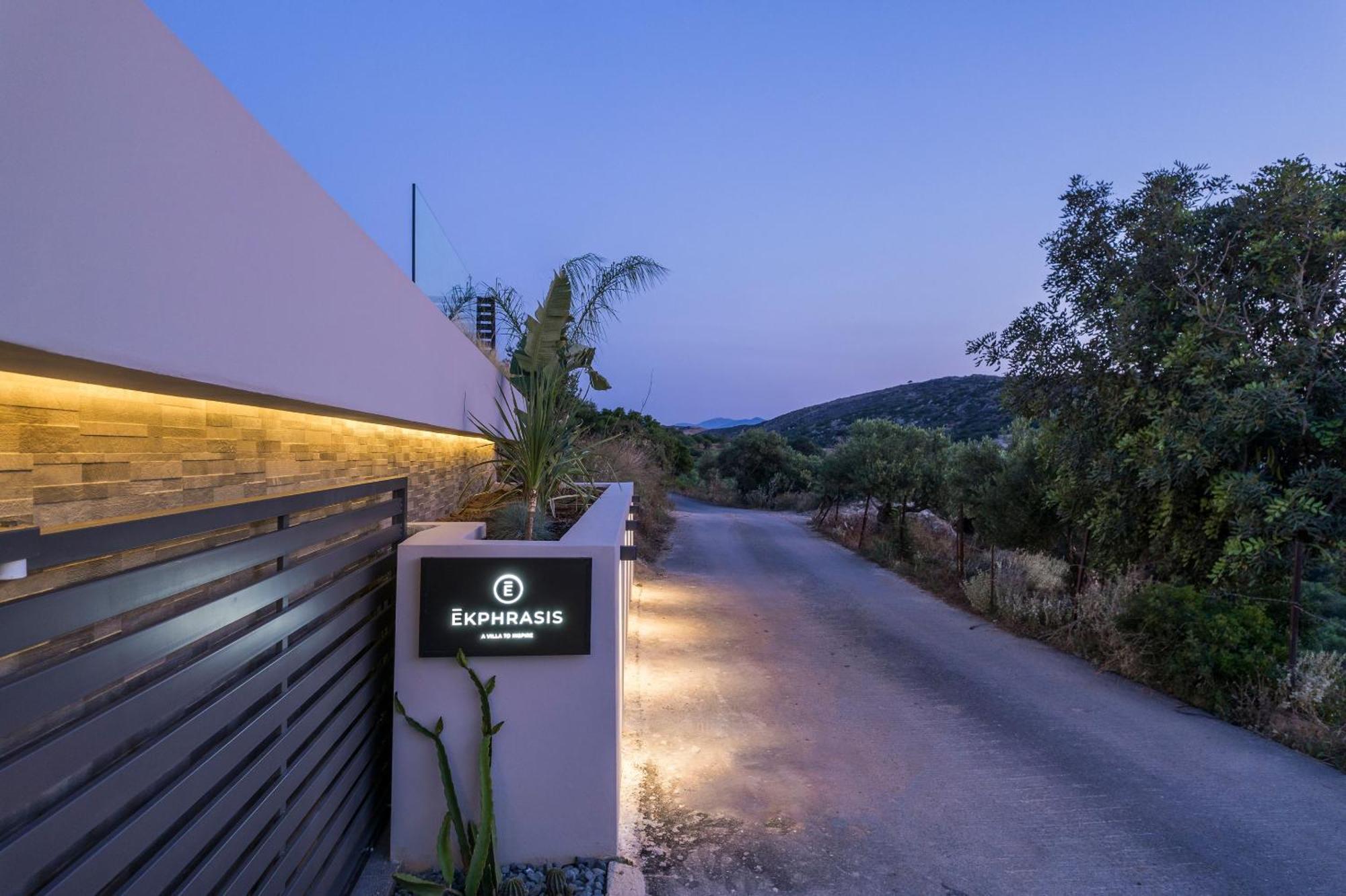 Ravdhoúkha Villa Ekphrasis With Sea View And Jacuzzi מראה חיצוני תמונה
