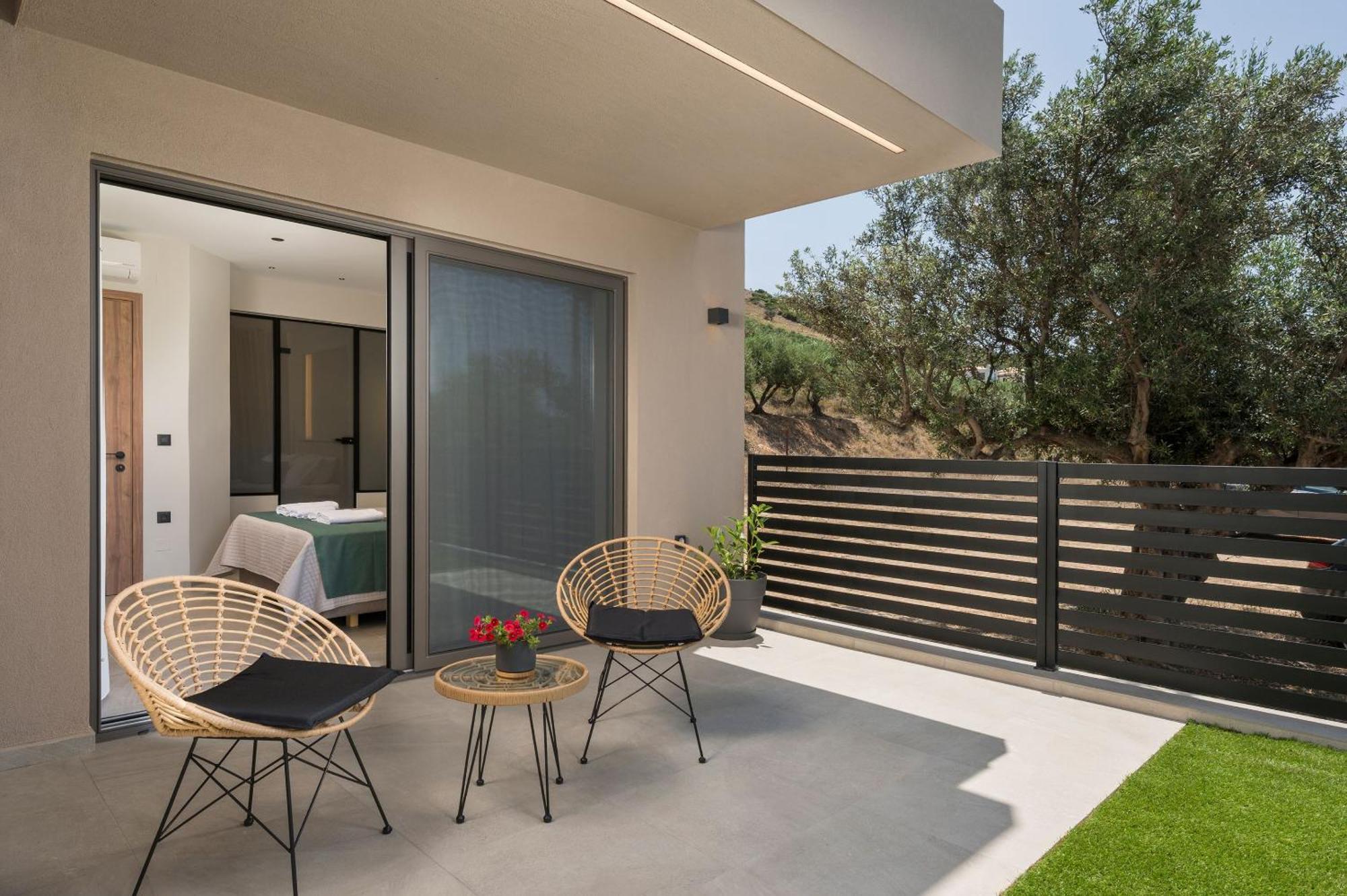 Ravdhoúkha Villa Ekphrasis With Sea View And Jacuzzi מראה חיצוני תמונה
